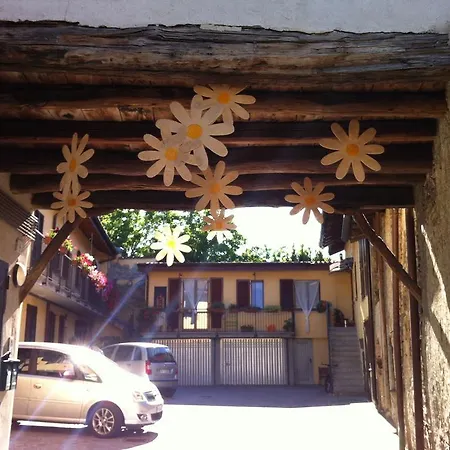 B&B Il Portico Del Conte Bed & Breakfast