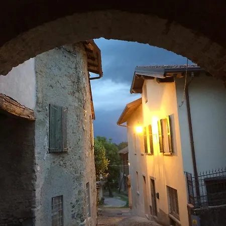 B&B Il Portico Del Conte Bed & Breakfast Bosisio Parini